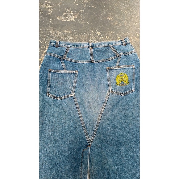 Y2K Low rise denim light wash skirt - Picture 11 of 13